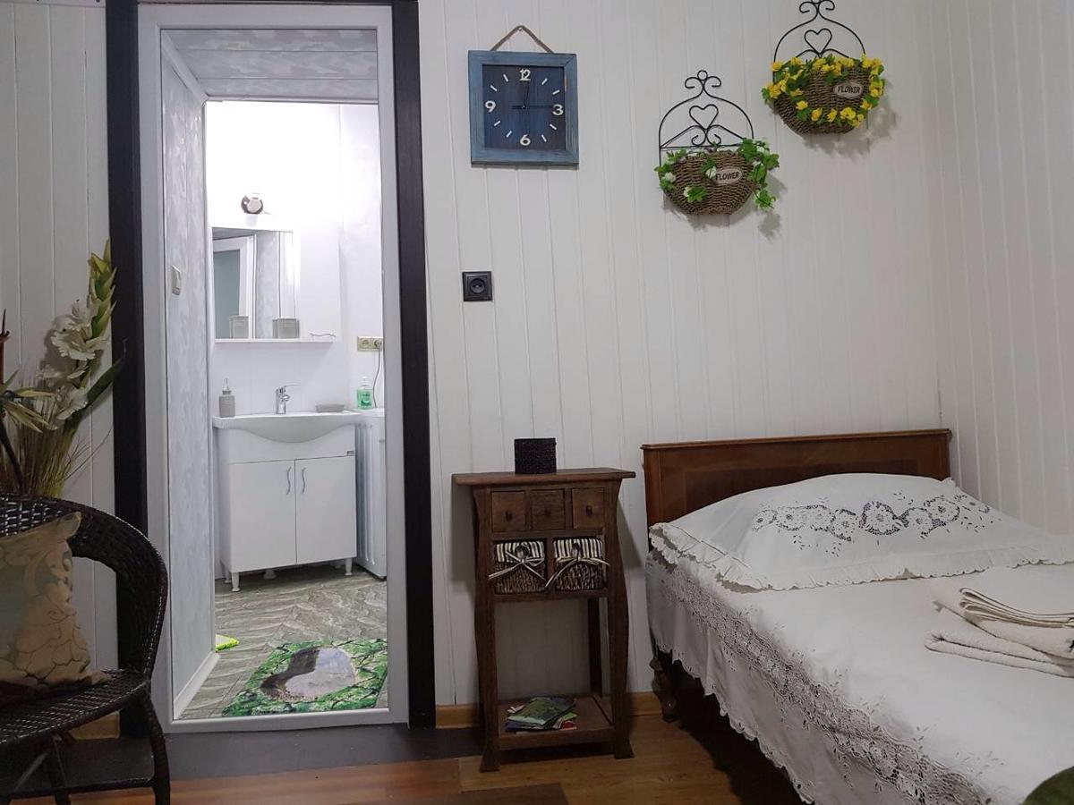 Gela'S Apartment Tiflis Dış mekan fotoğraf